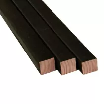 Douglas geschaafde paal 4,5 x 4,5 x 300 cm, zwart gespoten.
