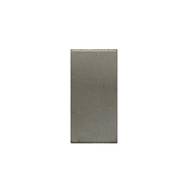 Tegel 15x30x4,5 cm grijs met pallet (plat)