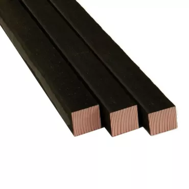 Douglas geschaafde paal 4,5 x 4,5 x 300 cm, zwart gespoten.