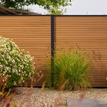 NewTechWood Co-extrusie composiet scherm Triple, 180 x 180 cm, Teak.